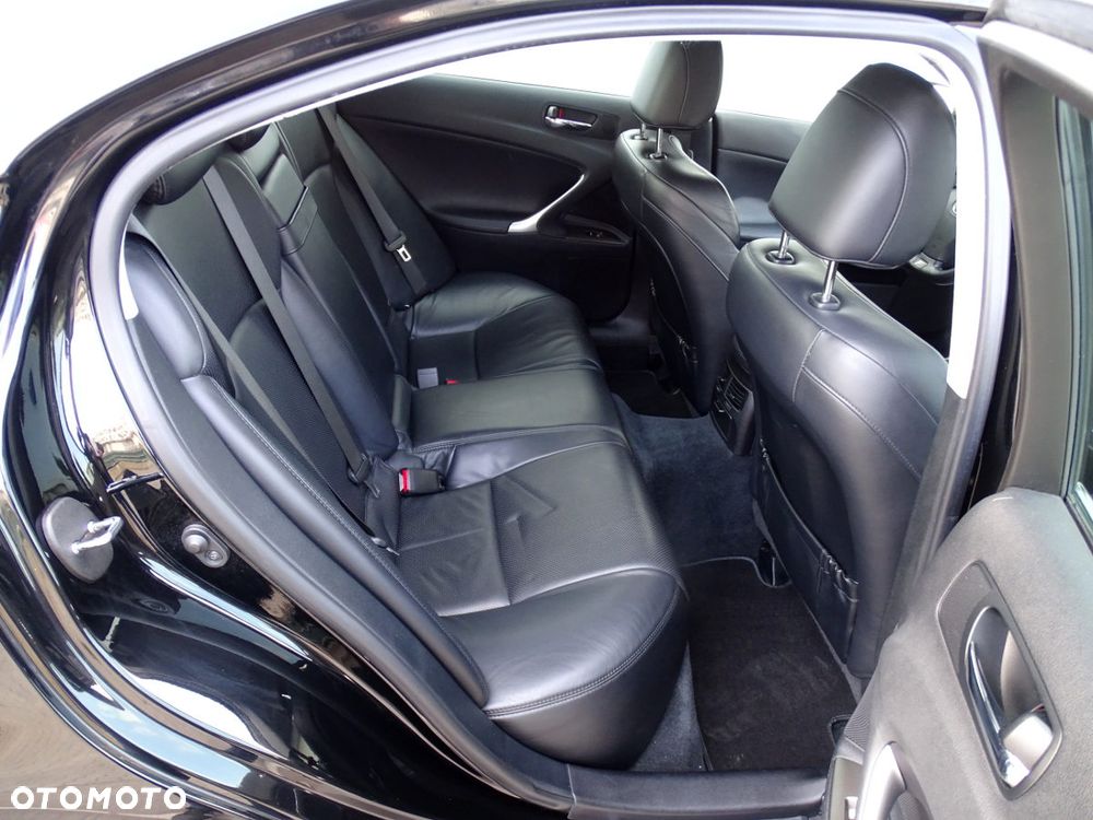Lexus IS 250 F-Sport - 14