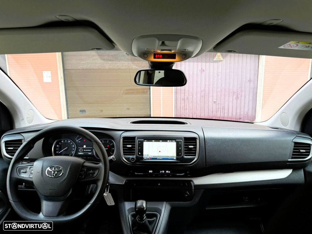 Toyota Proace Verso 1.5 D-4D L1 1.0T Comfort 9L - 21