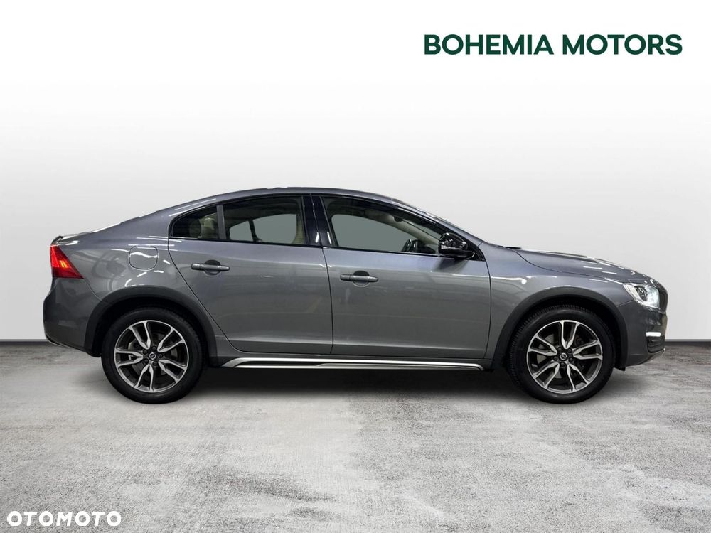 Volvo S60 - 6