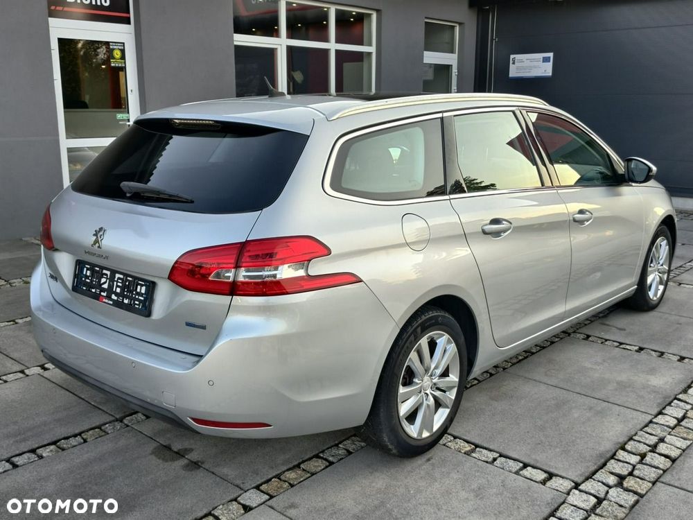 Peugeot 308 - 7