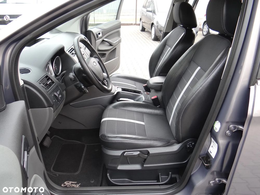 Ford Kuga 2.0 TDCi 4WD Titanium Plus - 22