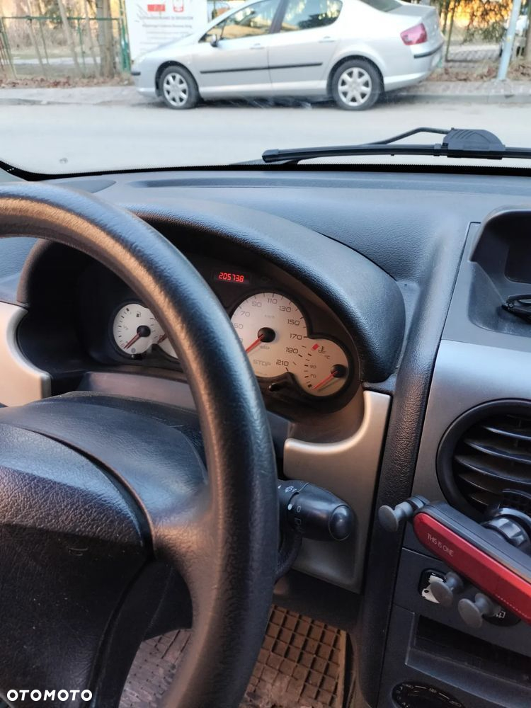 Peugeot Partner 1.6 HDI Trendy - 12