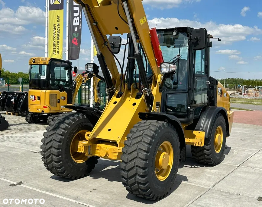 Caterpillar 906 - 41