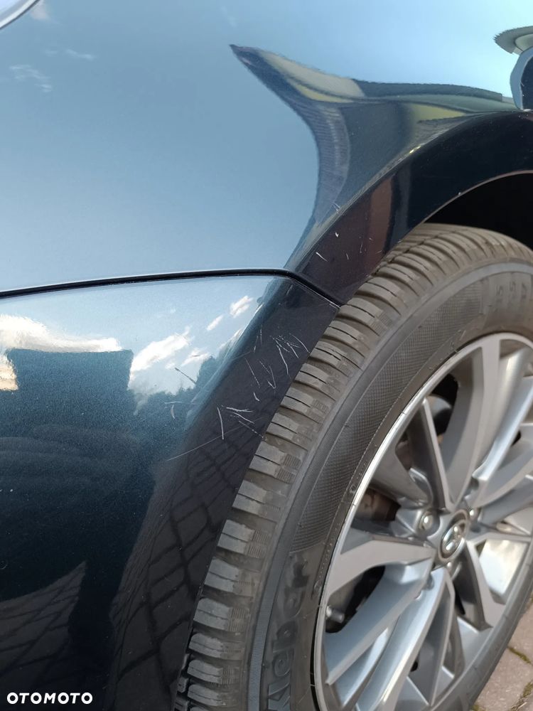 Toyota Avensis 1.8 Prestige - 14