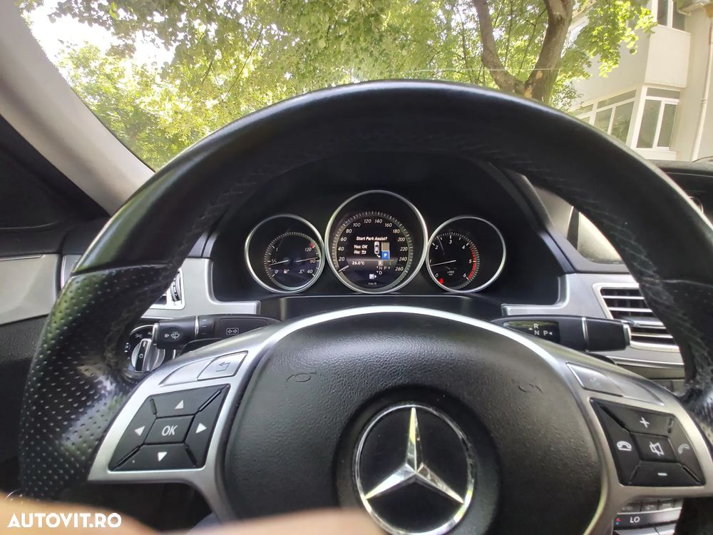 Mercedes-Benz E 200 BlueTEC 7G-TRONIC - 2