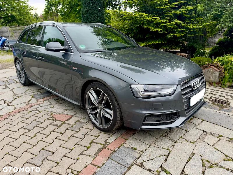 Audi A4 Avant 2.0 TDI S tronic quattro sport - 11
