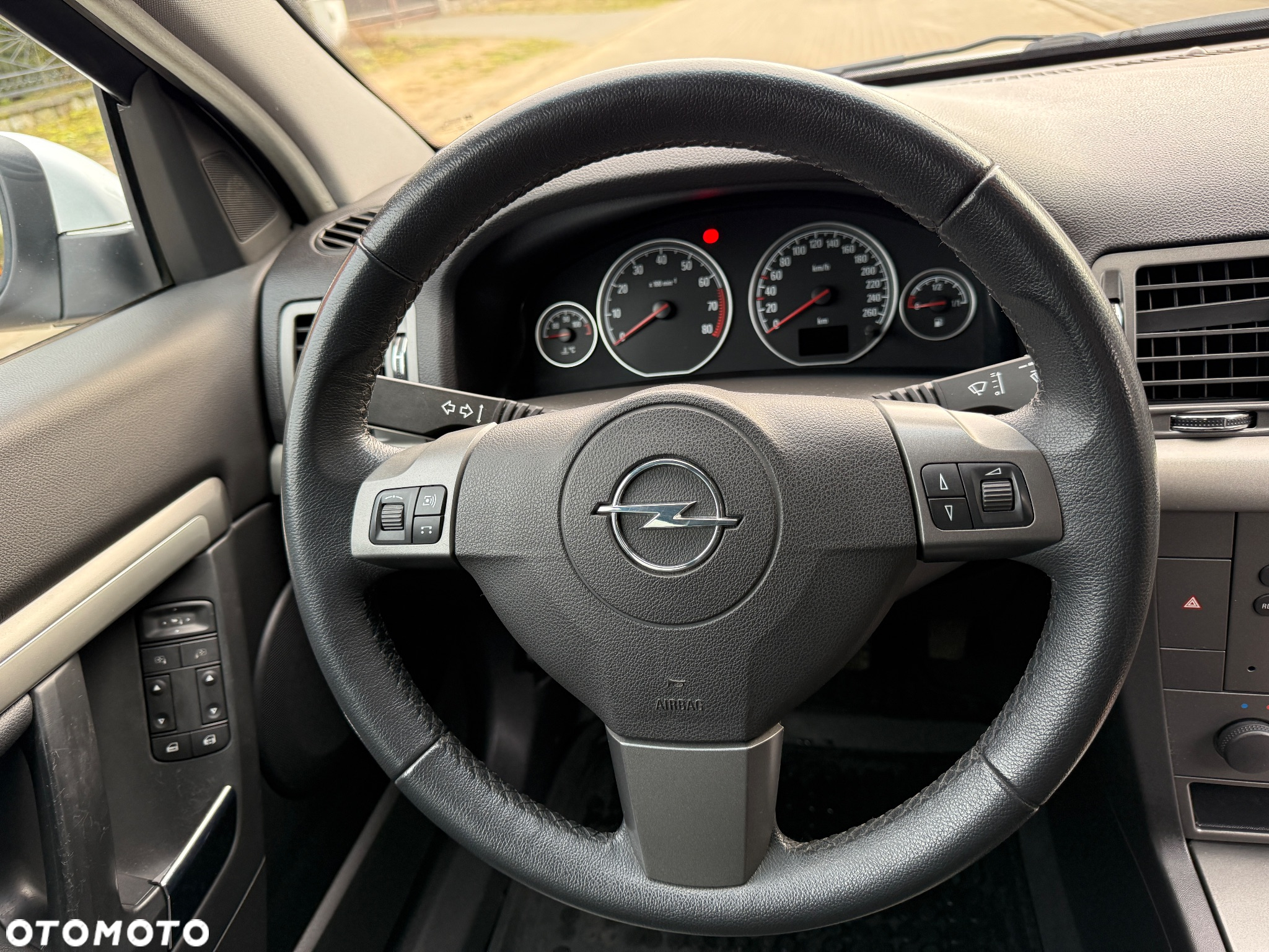Opel Vectra 1.8 Caravan - 16