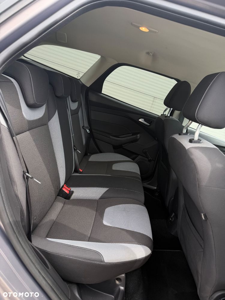 Ford Focus 1.0 EcoBoost Start-Stopp-System SYNC Edition - 26