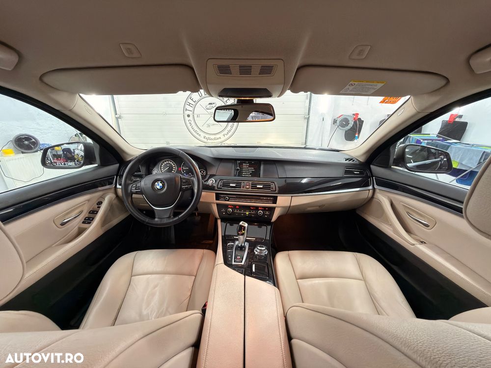 BMW Seria 5 525d xDrive AT - 7