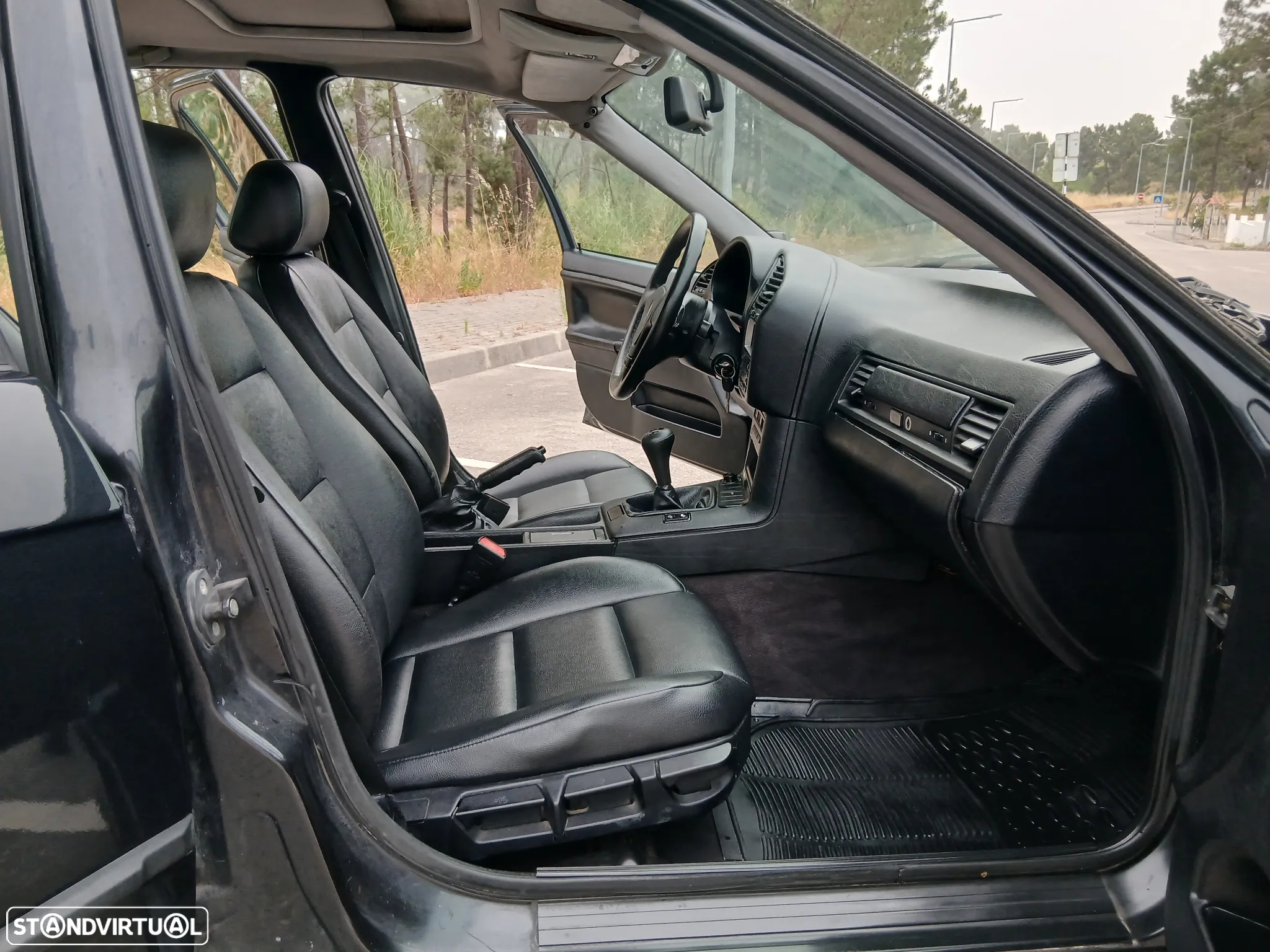 BMW 318 tds Exclusive - 11