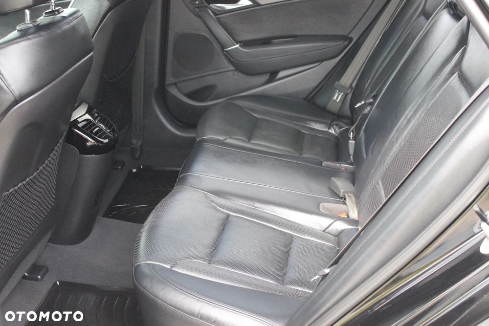 Hyundai i40 1.7 CRDi Premium - 24