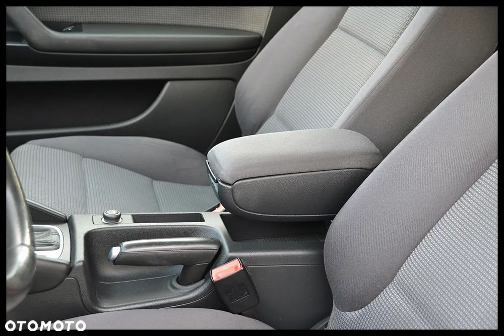 Audi A3 3-drzwiowe 1.9 TDI DPF S tronic Attraction - 30