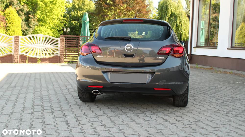 Opel Astra 1.4 Turbo Cosmo - 6