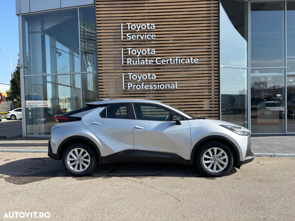 Toyota C-HR - 7