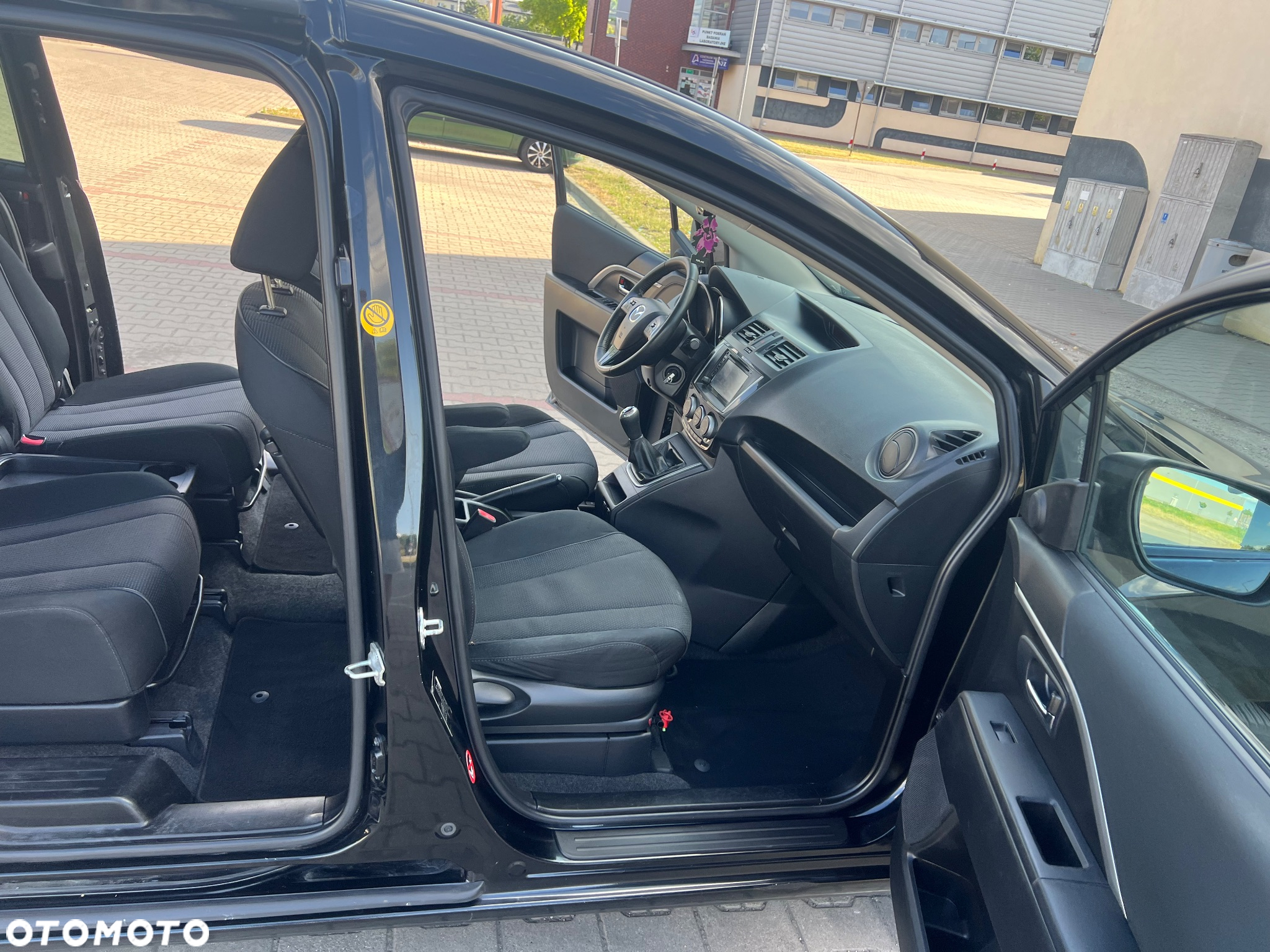 Mazda 5 1.8 Exclusive + - 23