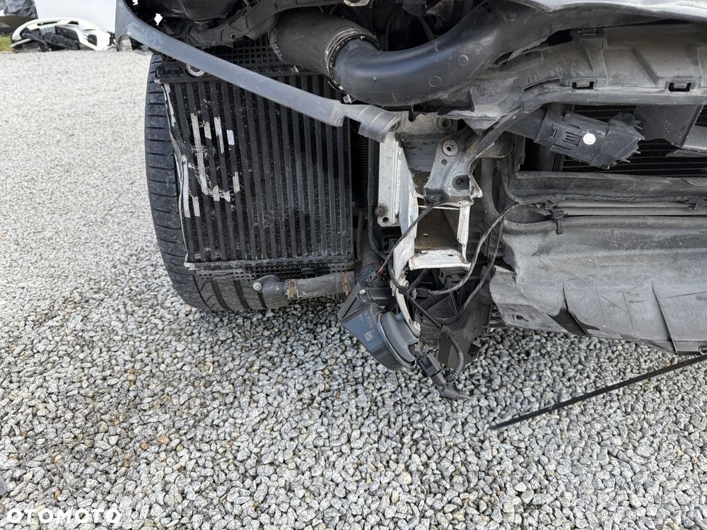 Porsche Macan Turbo PDK - 20