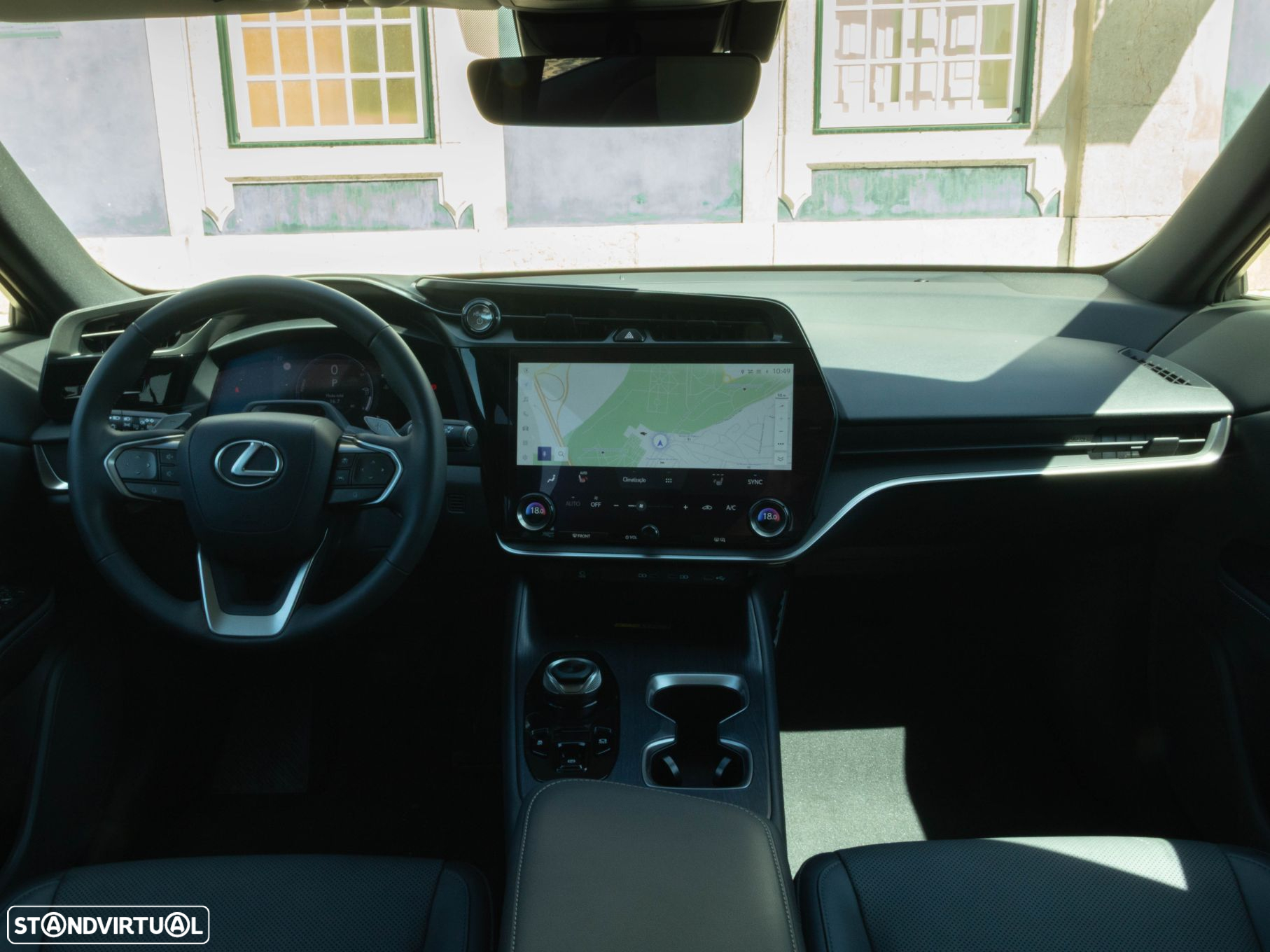 Lexus RZ 450e Executive Plus - 9