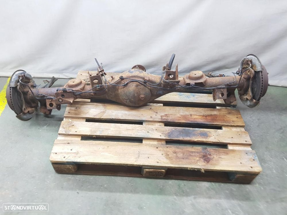 CHARRIOT TRASEIRO TOYOTA LAND CRUISER J12 - 1