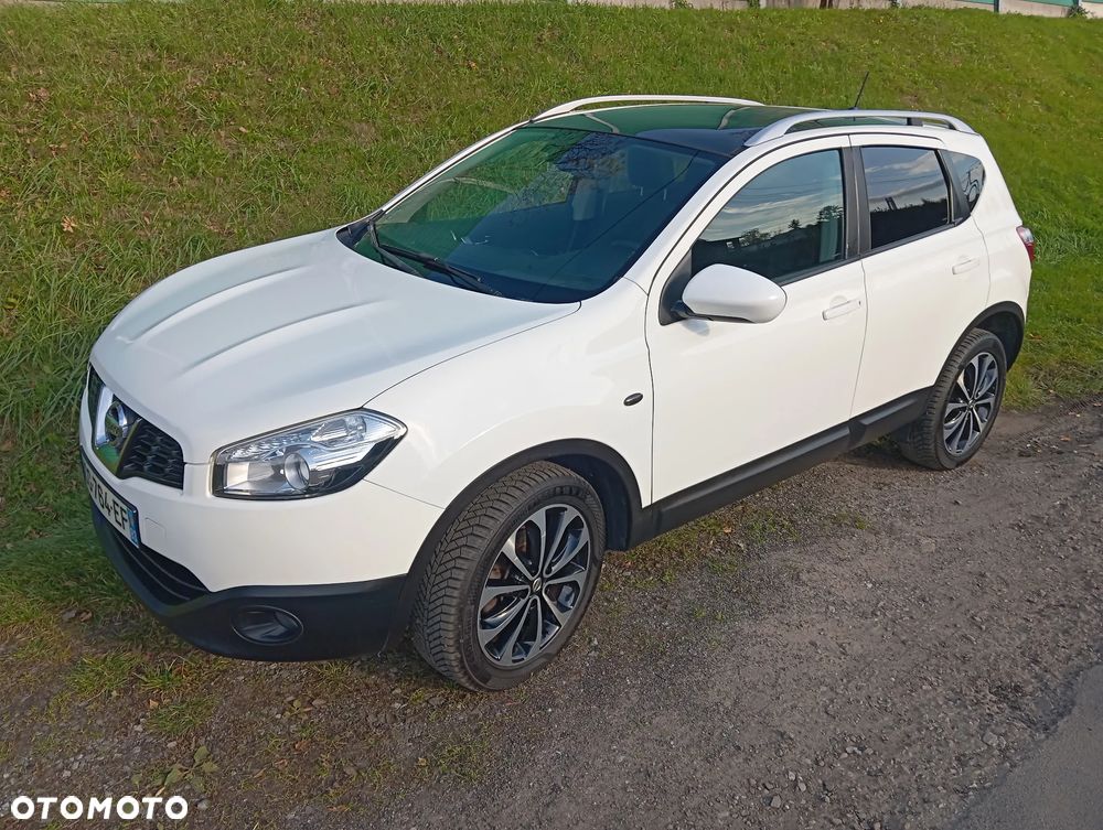 Nissan Qashqai - 1