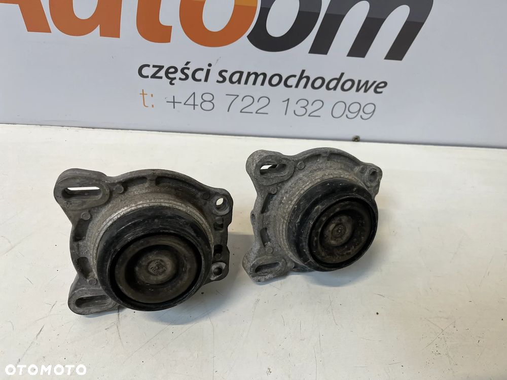 FORD TRANSIT  MK8 2.0 TDCI ECOBLUE PODUSZKA prawa/lewa WSPORNIK SILNIKA GK316A002 - 2