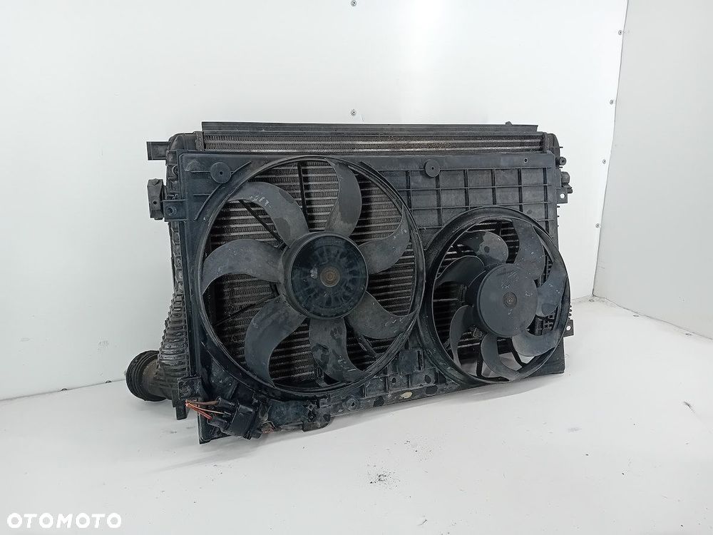 CHŁODNICA WODY Z WENTYLATOREM VW CADDY III 1.9 TDI 1K0121253AA - 3