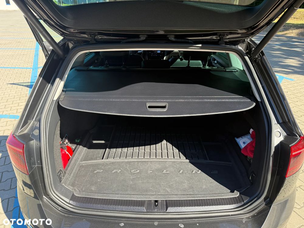 Volkswagen Passat Variant - 17