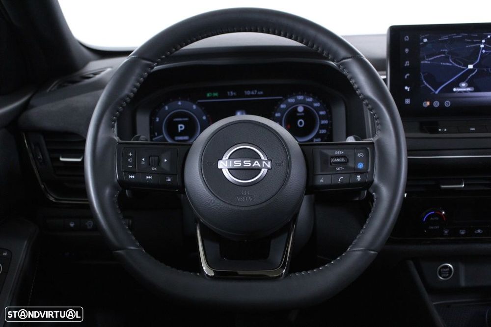 Nissan Qashqai 1.3 DIG-T Evolve Xtronic - 19