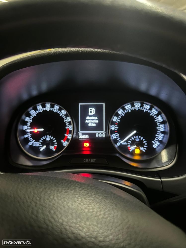 Skoda Fabia Break 1.4 TDi Active - 3