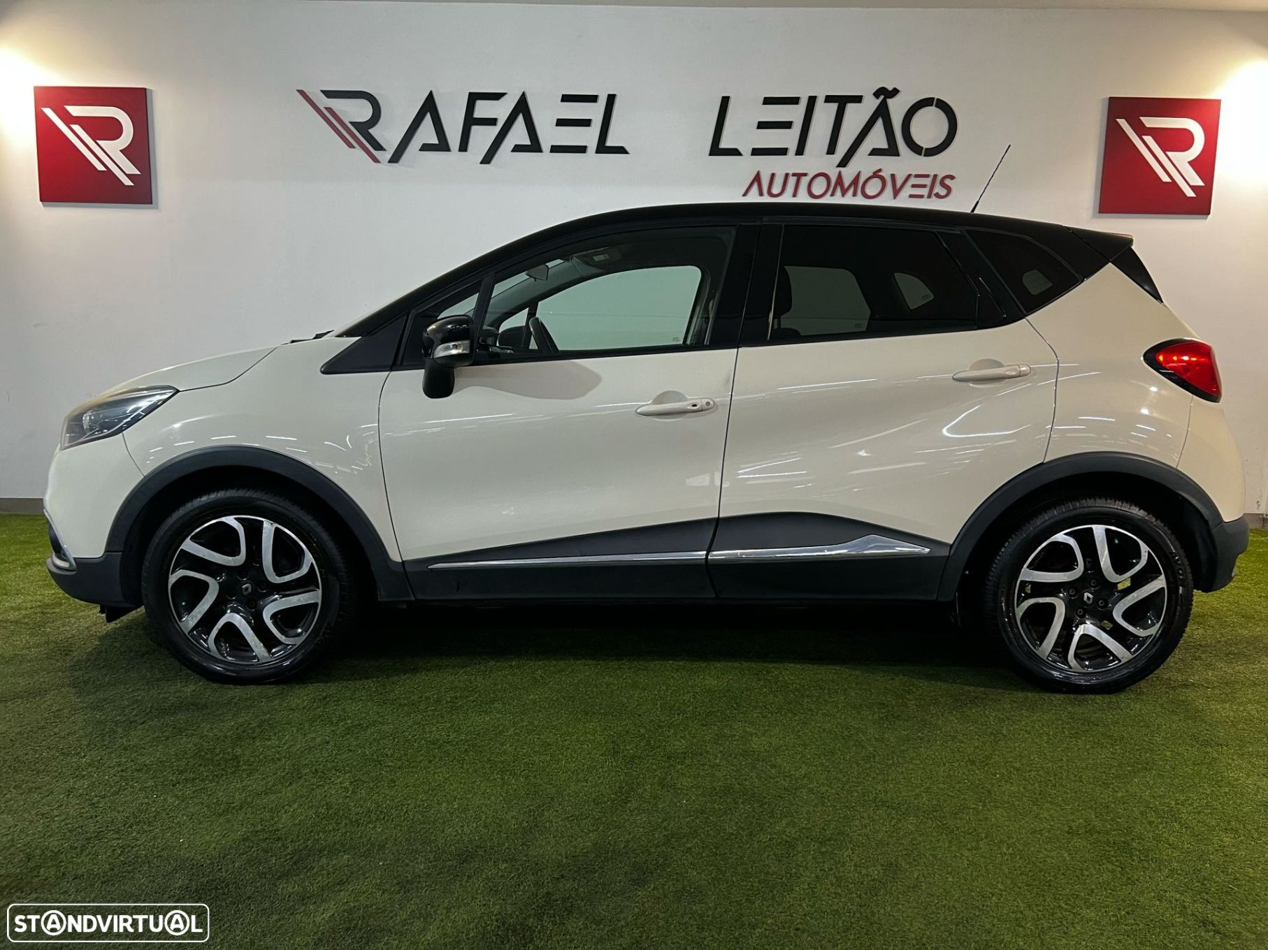 Renault Captur 0.9 TCE Exclusive - 11