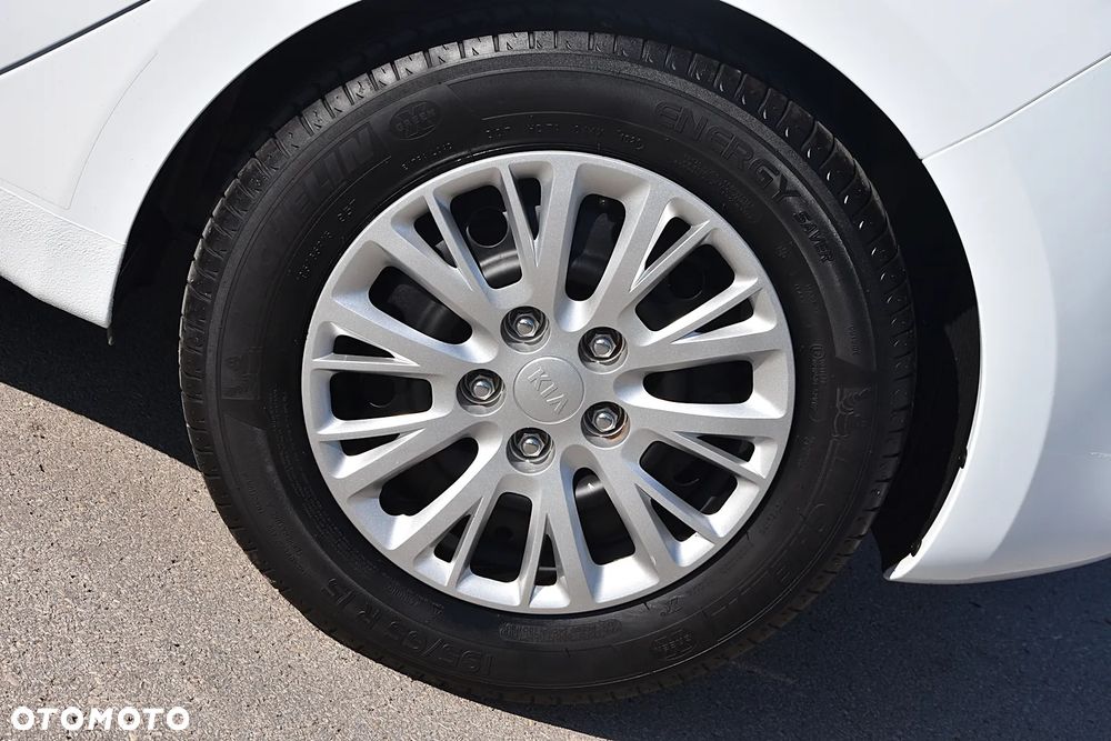 Kia Ceed 1.4 L - 30