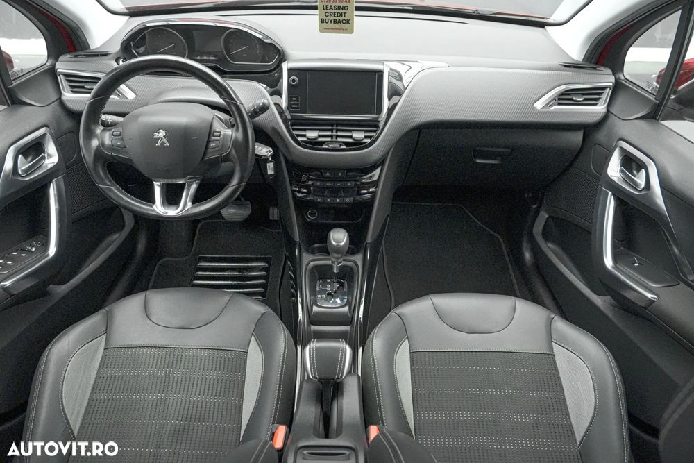 Peugeot 2008 1.2 PureTech Turbo EAT6 S&S Allure - 8