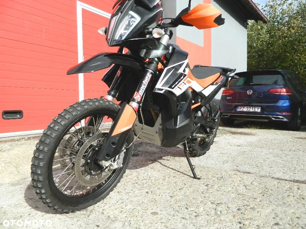KTM Adventure - 3