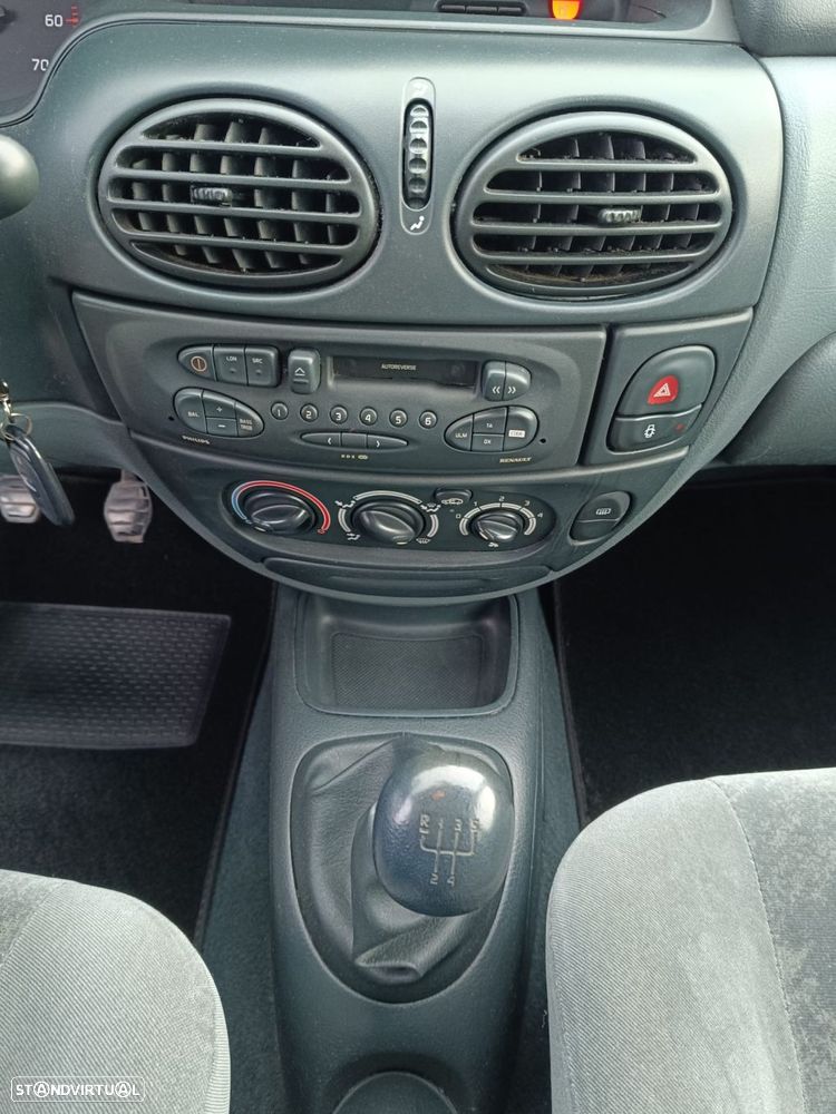 Renault Mégane Classic 1.4 RT - 5