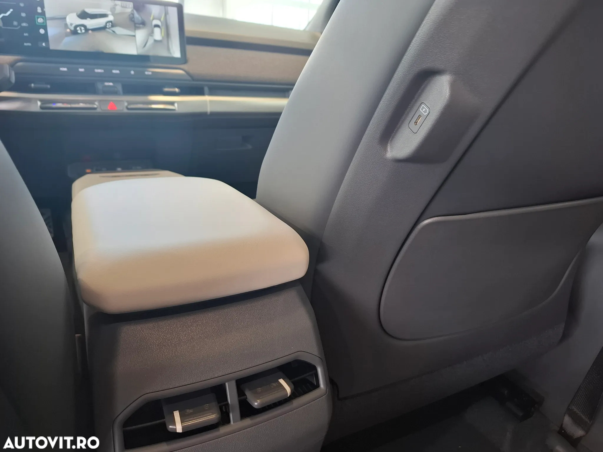 Kia EV3 - 34