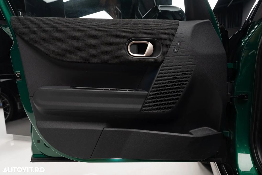 Mini Cooper S John Works Trim - 11