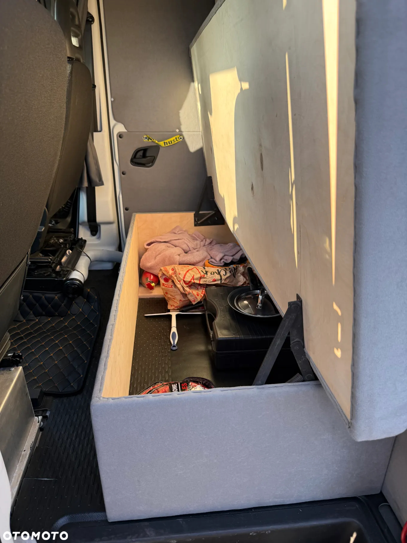 Iveco DAILY 70C21 - 14