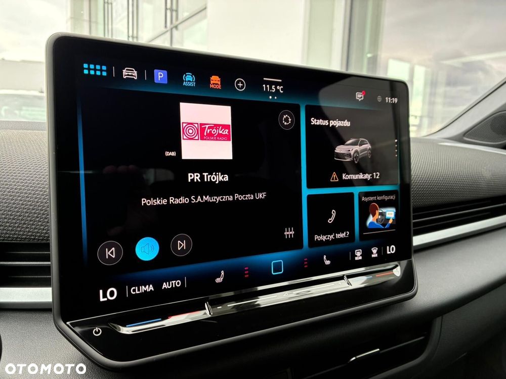 Volkswagen T-Roc - 16