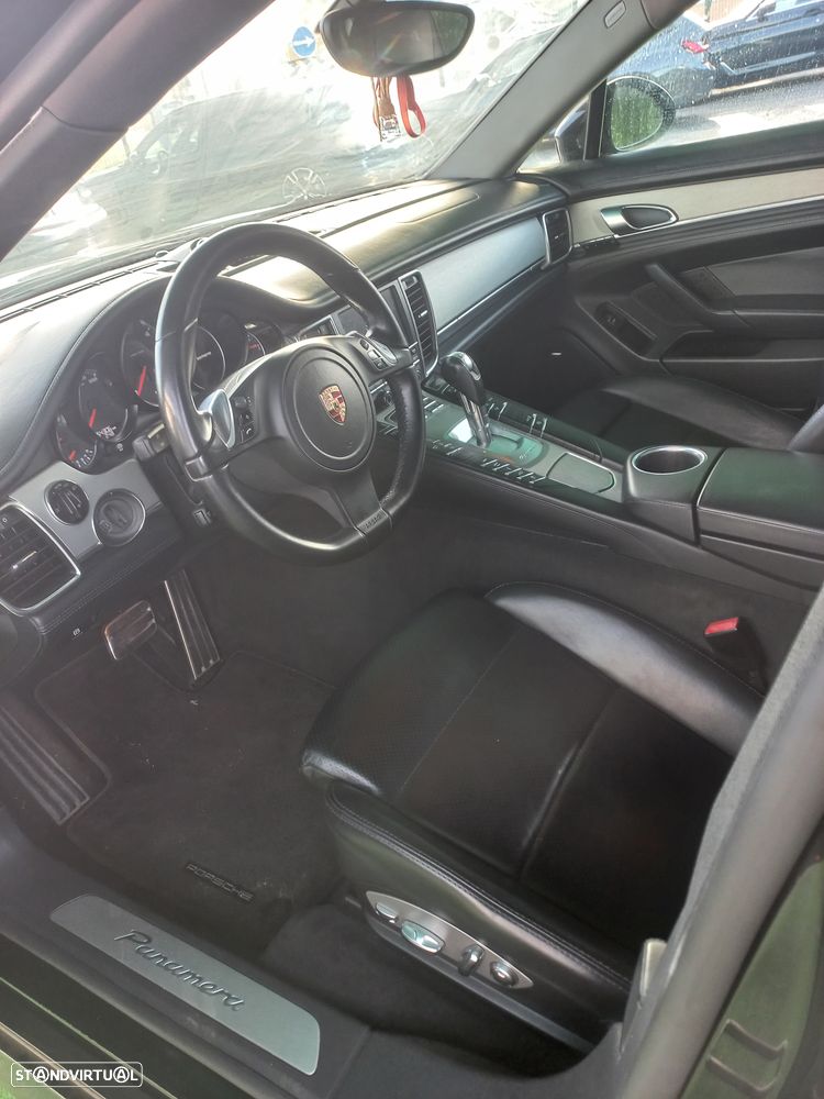 Porsche Panamera 3.0 V6 - 2
