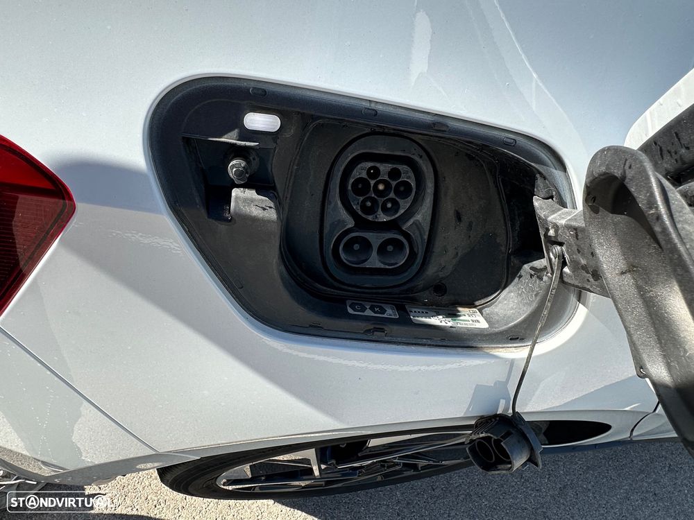 VW ID.3 Pro Performance - 11