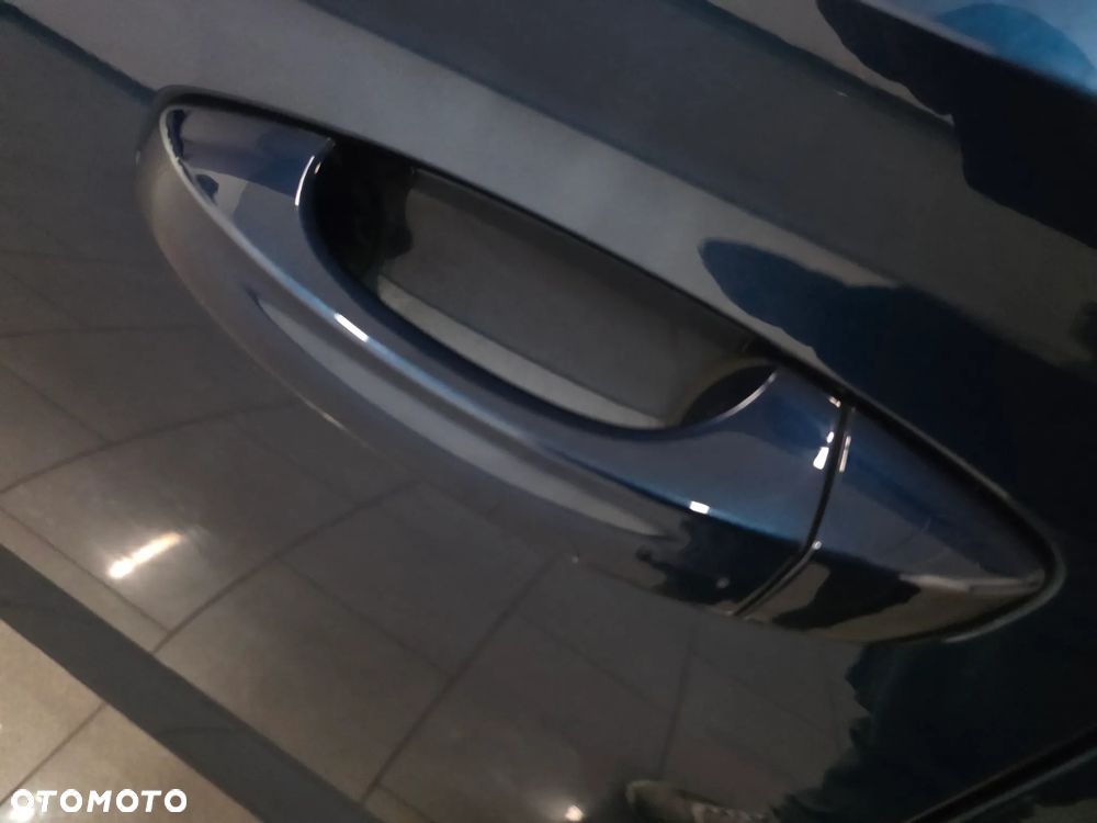 Skoda Superb 2.0 TDI SCR Style DSG - 25