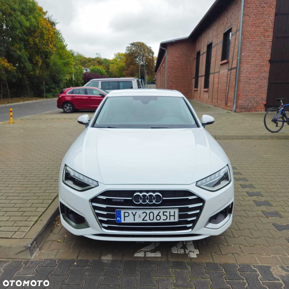 Audi A4 Limousine