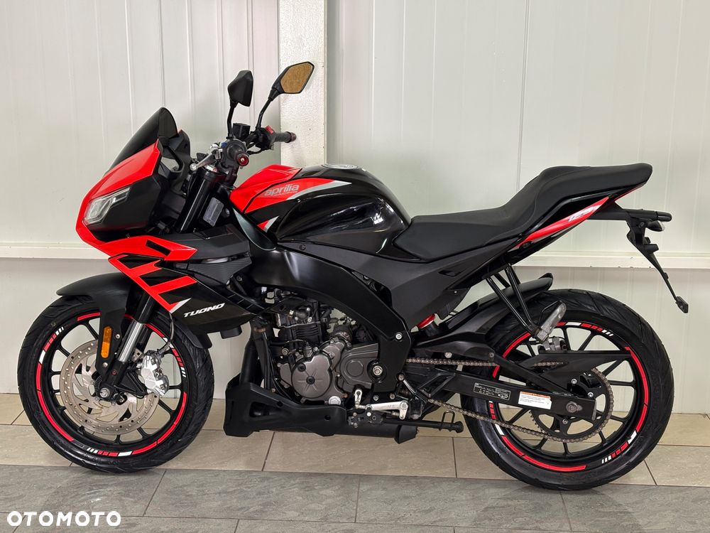 Aprilia Tuono - 2