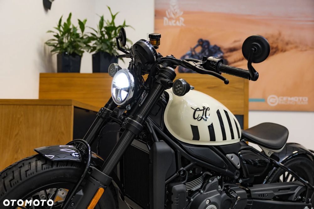 CFMoto 450CL-C Bobber - 2
