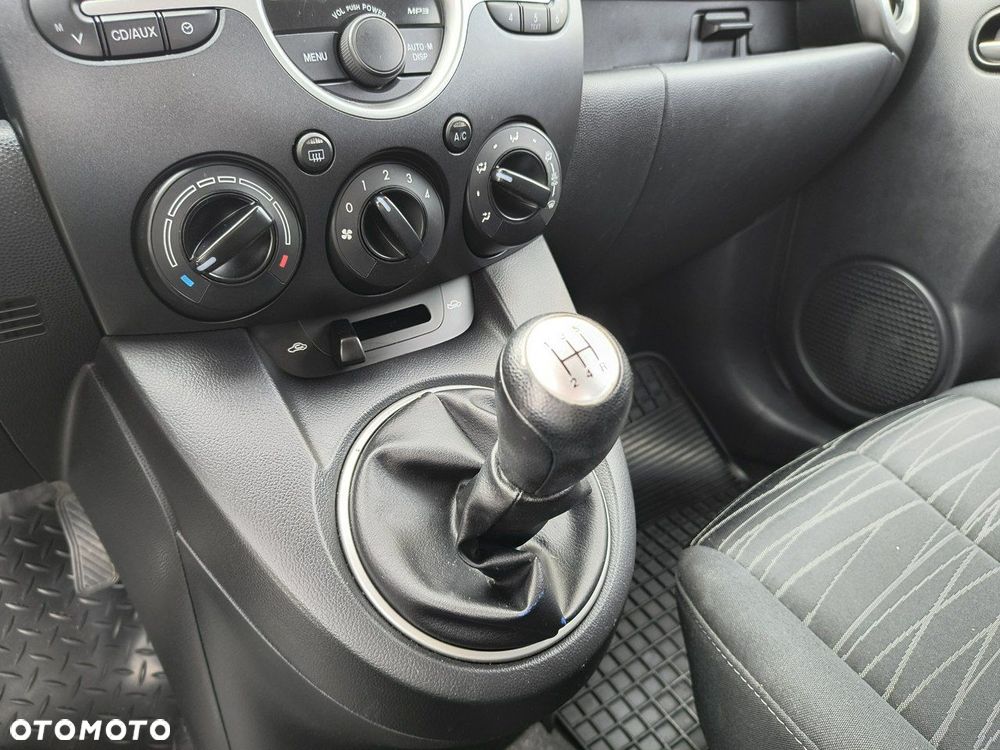 Mazda 2 1.3 Comfort - 21