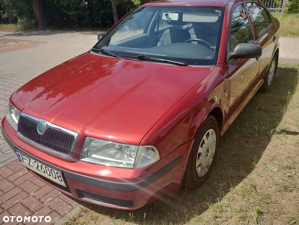 Skoda Octavia 1.6 Classic - 2