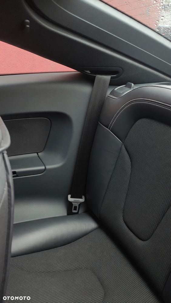 Audi TT Coupé - 13