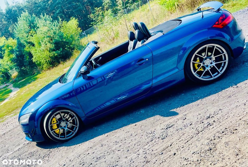 Audi TT Roadster - 11