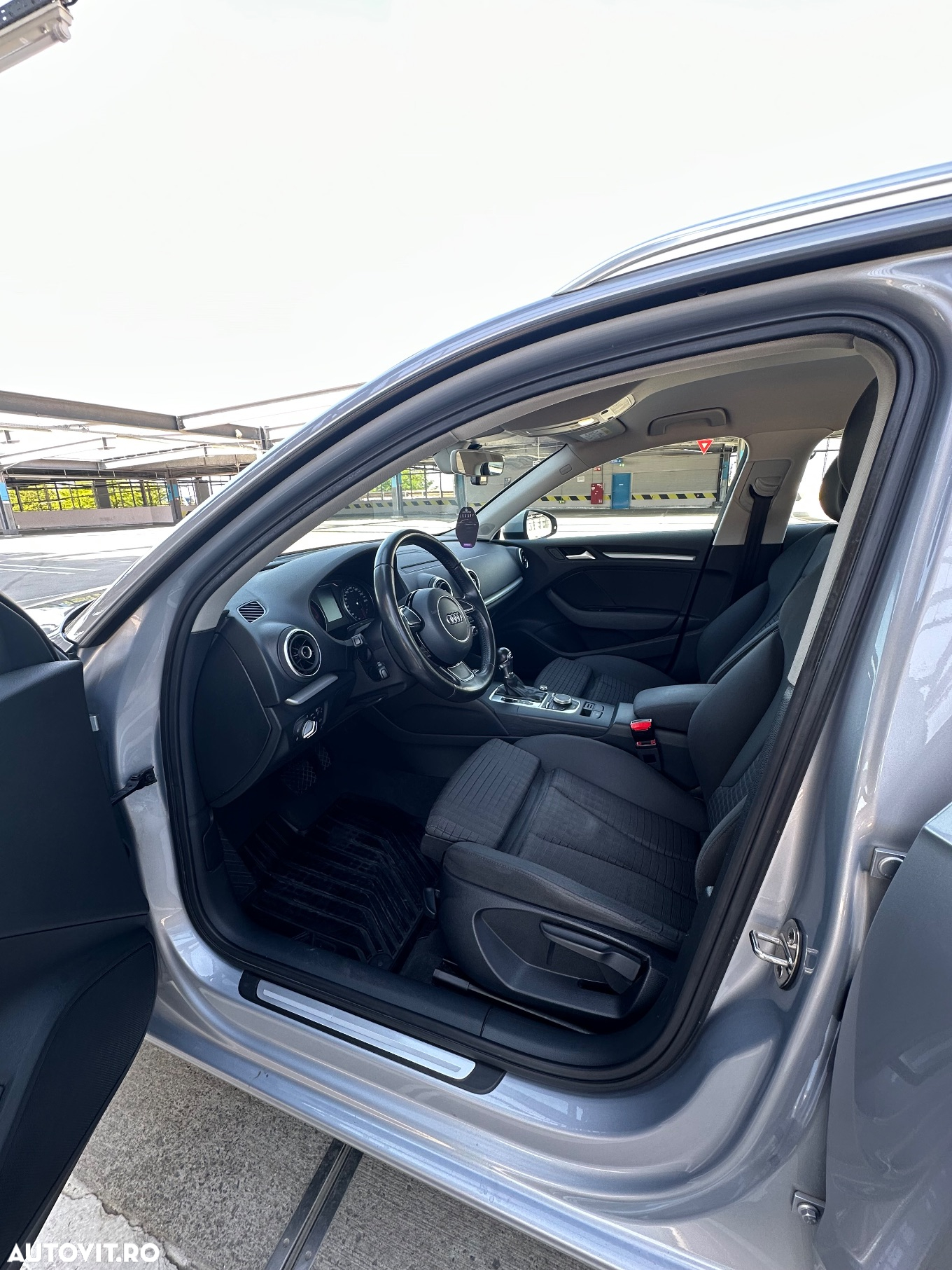 Audi A3 1.6 TDI clean Stronic Ambition - 7