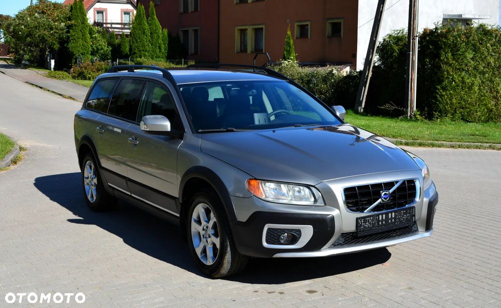 Volvo XC 70 D5 AWD Summum - 3