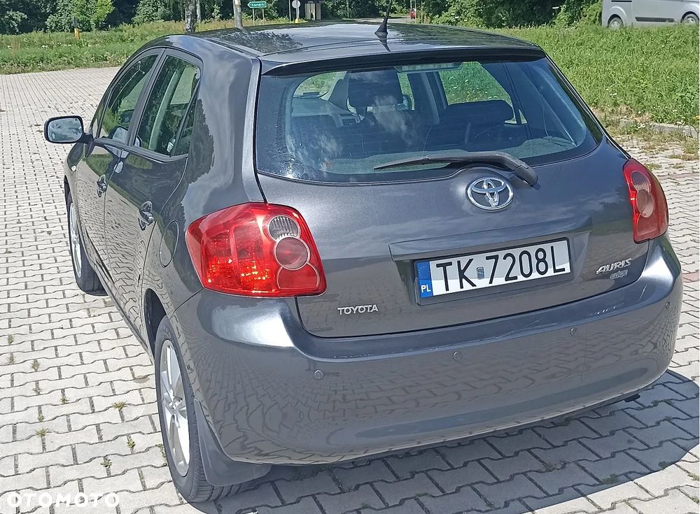 Toyota Auris 1.4 D-4D - 4